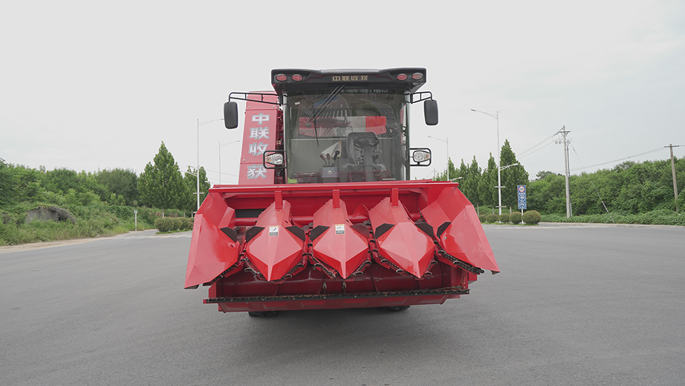 AG庄闲4YZJ-4型自走式玉米穗茎收获机